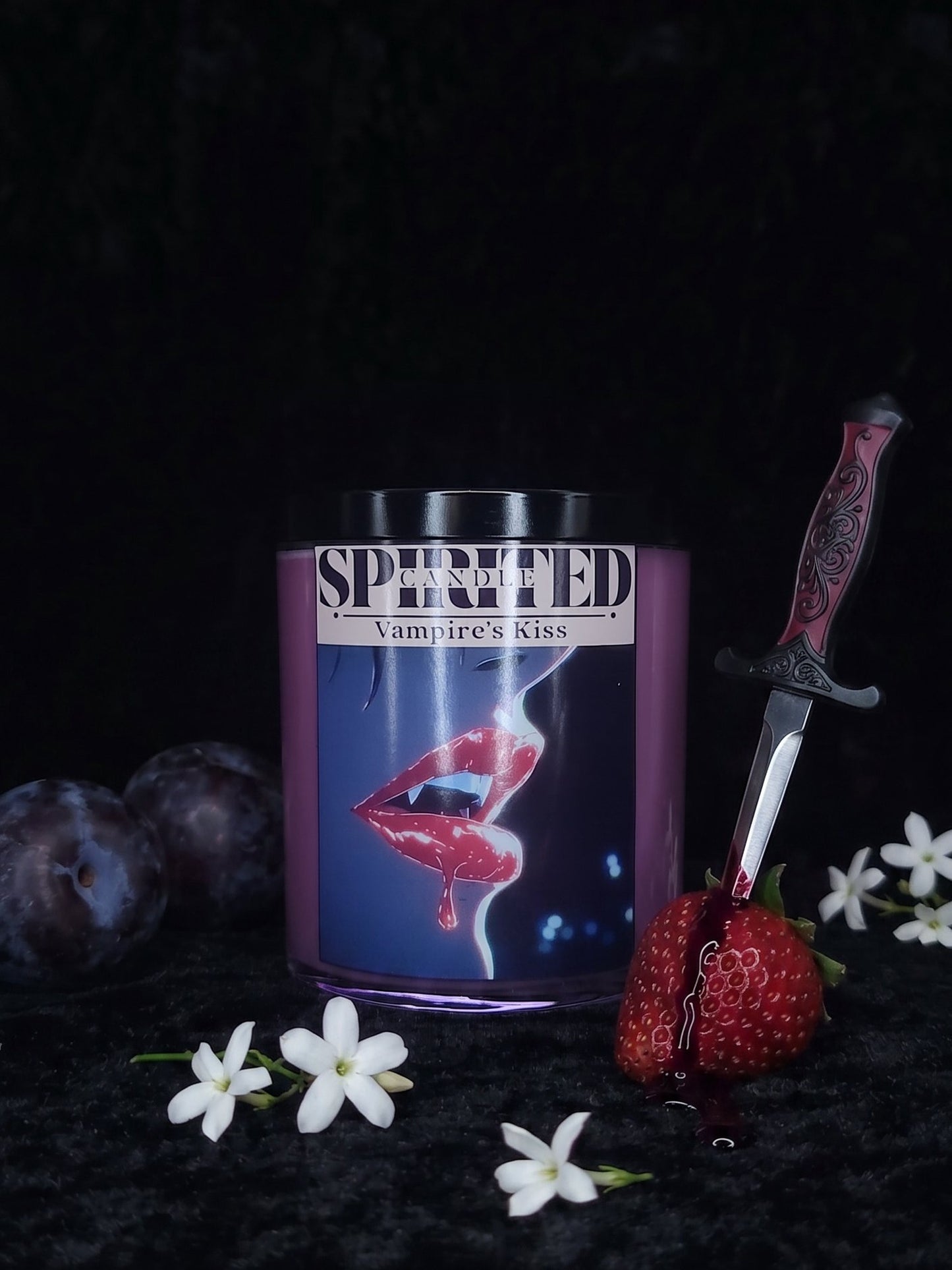 Vampire's Kiss - 10oz Candle